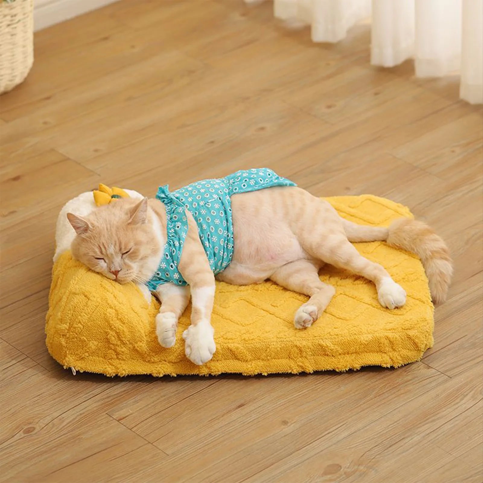 Cute Yellow Cream Cat Bed – Soft Plush Dog Pillow Basket